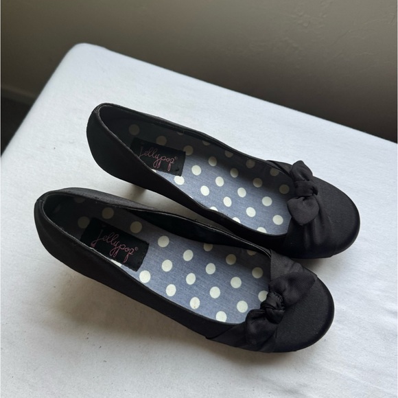 Y2K JellyPop Classic black kitten heels with a cute bow detail Size 7.5 - Picture 6 of 8